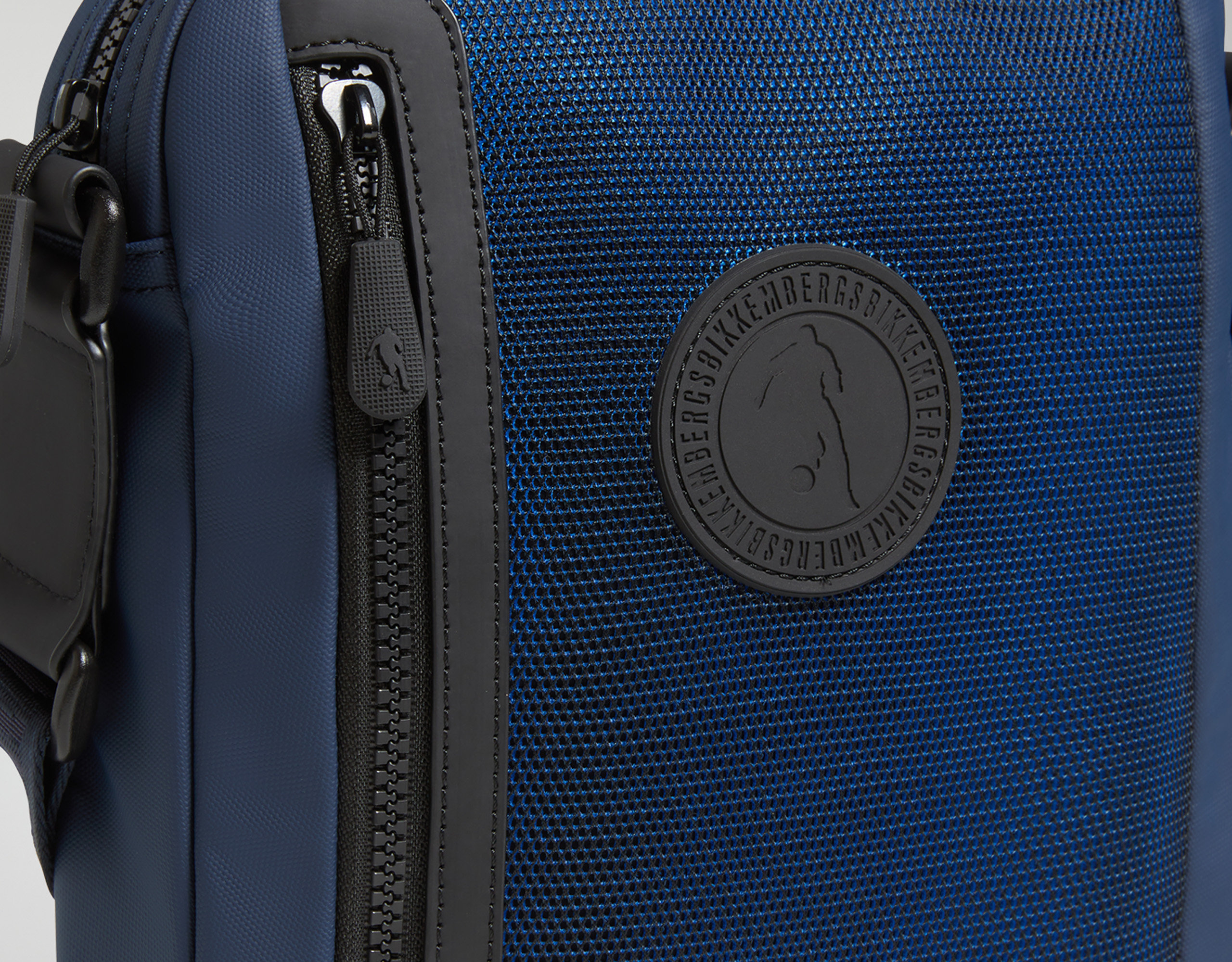 BODYBAG HACK, BLUE, hi-res-1