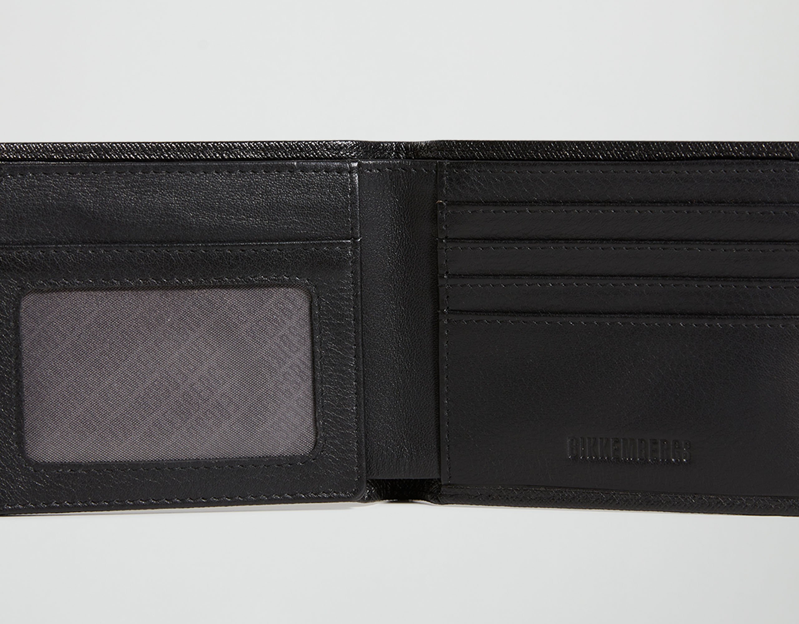 BRIAND, BLACK, hi-res-1